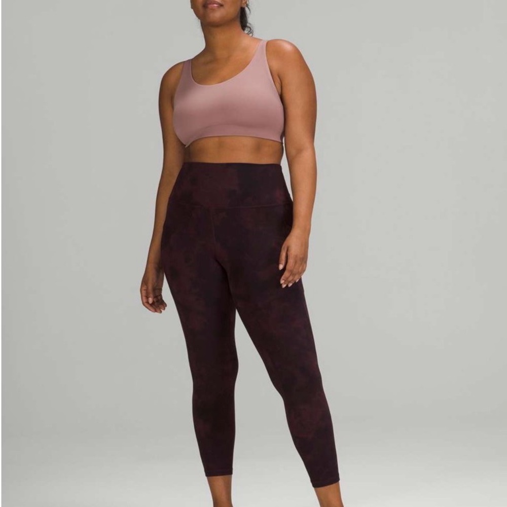 NWT Lululemon Align High-Rise Pant with Pockets 25"
Diamond Dye Cassis Black Sz2